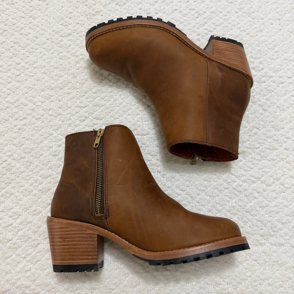 Patina Brown Leather Block Heel Ankle Booties Size 8 - Picture 2 of 12